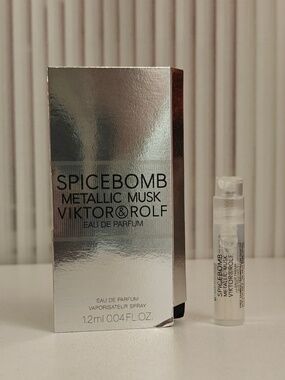 New Viktor&Rolf Spicebomb Metallic Musk Men Sample Spray 1.2ml / 0.04oz